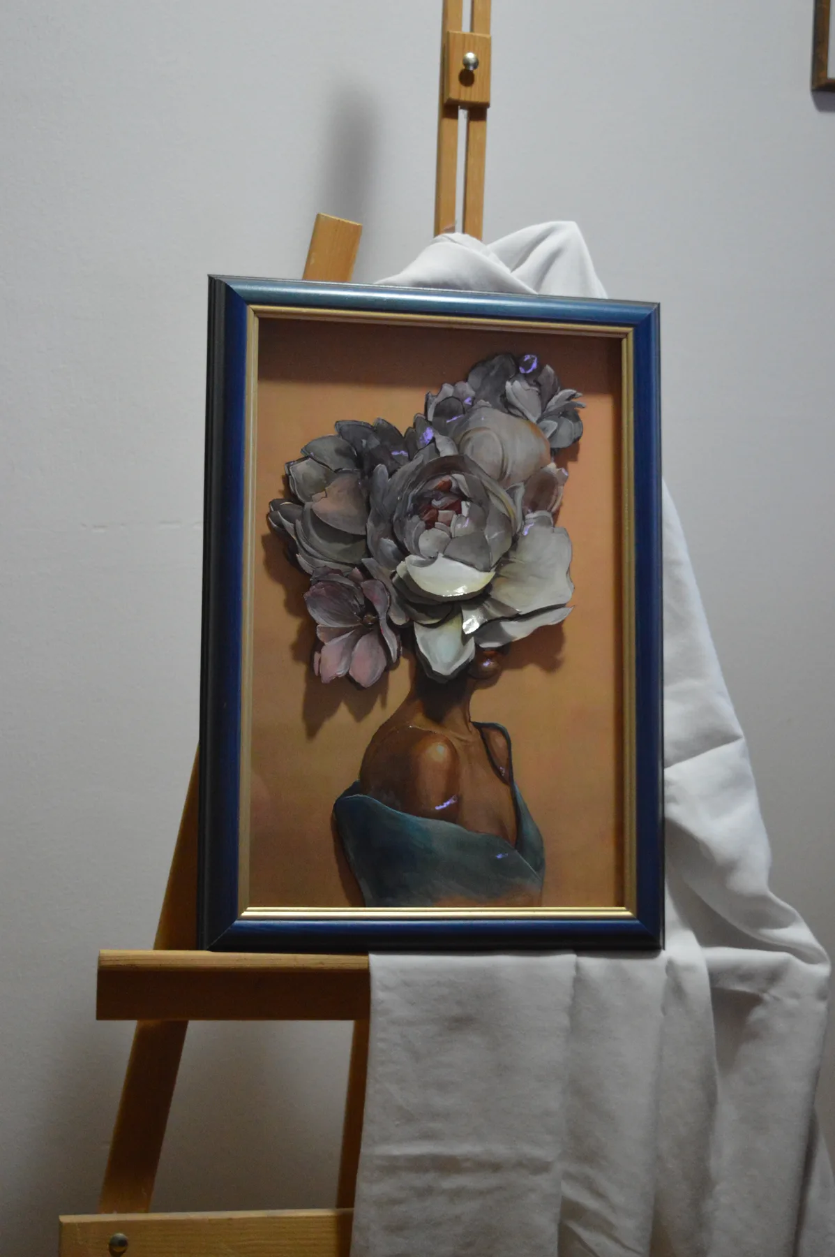 Floral vase paper relief artwork